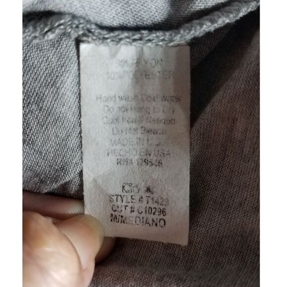 EUC|Grey Boho Flowy Batwing Top, MEDIUM - Picture 4 of 4